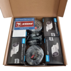 камера безпеки ANNKE 3MP HD Bullet вид ззаду упаковки з технічними даними