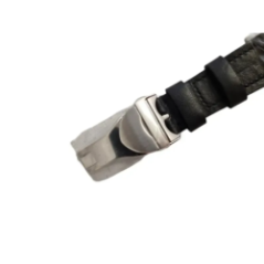 чоловічий класичний годинник в подарунковій коробці