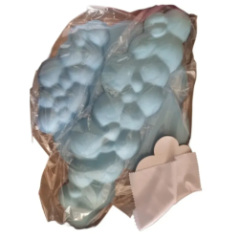 packaging of the cloud wrist rest set