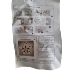 lampa sufitowa led w kształcie kwiatu widok z boku