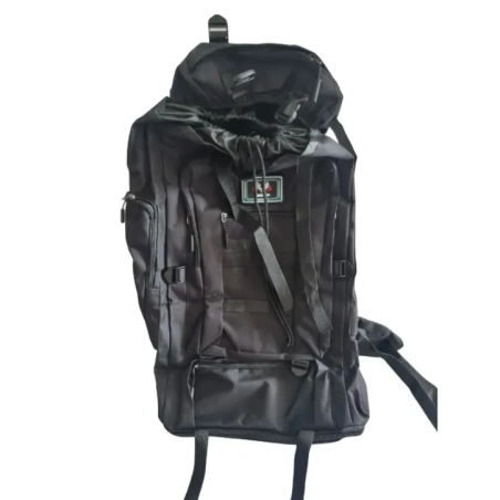 Outdoor-Rucksack Vorderansicht mit geschlossenem Kordelzug