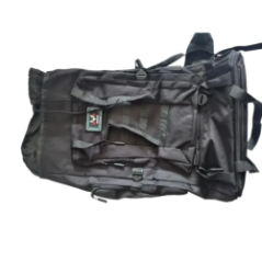 вид збоку з кишенями