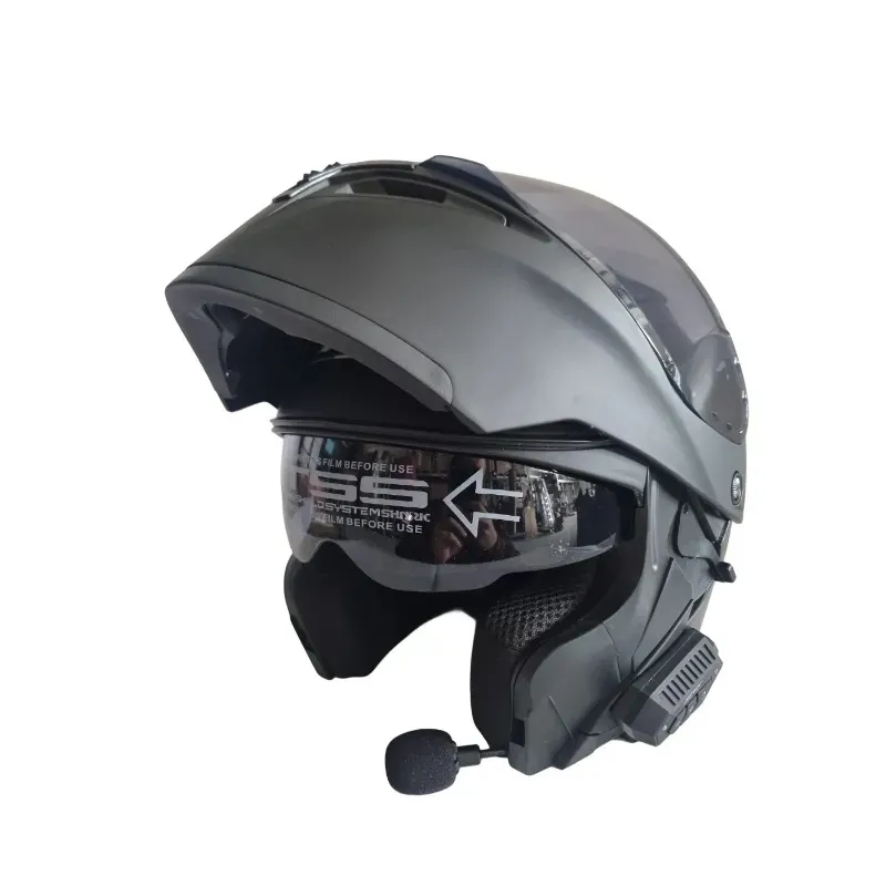 Motorradhelm SEVS mit Intercom und Mikrofon