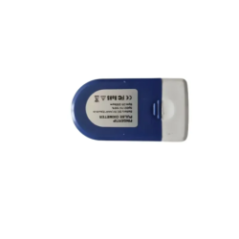 Seite der Verpackung mit Warnhinweisen und Informationen