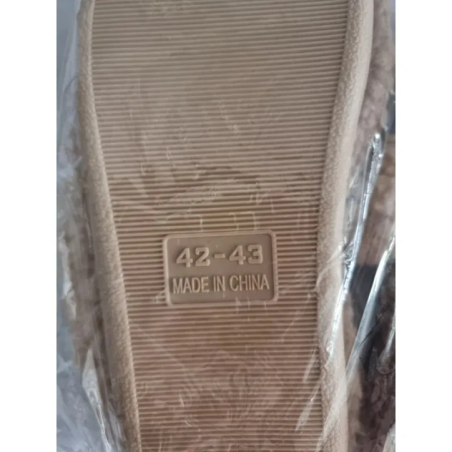 Kapcie męskie pluszowe z uszami beżowe rozmiar 42-43