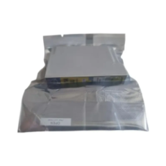 moduł elektroniczny w opakowaniu antystatycznym widok z przodu