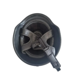 retro motorradhelm rückansicht mit zertifikaten