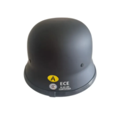 Kask motocyklowy Madoconfluence z paskiem zabezpieczającym