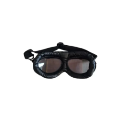 schutzbrille frontansicht auf flexiblem band