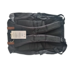 Urbaner Rucksack mit Klappe und verstellbaren Trägern