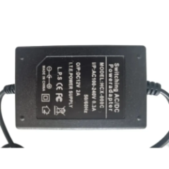 lampka led do akwarium widok z tyłu z panelem led i uchwytami