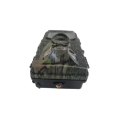 CX100W wildlife camera side view with closed housing