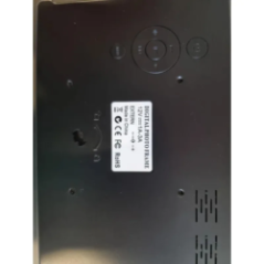 digitaler bilderrahmen frontansicht mit bildschirm