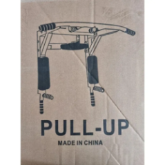 турнік вид спереду з пінистими ручками