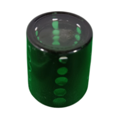 Seitenansicht der Abdeckung auf grünem Hintergrund