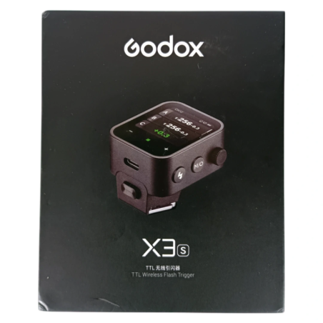 Verpackung des Godox X3S Blitzauslösers mit einem Lineal