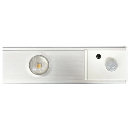 Lampa LED z czujnikiem ruchu i magnetycznym montażem